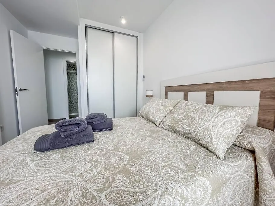 Modern 2 Bed Apartment With Pool In Frigiliana
