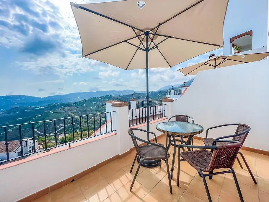Modern 2 Bed Apartment With Pool In Frigiliana 0*,