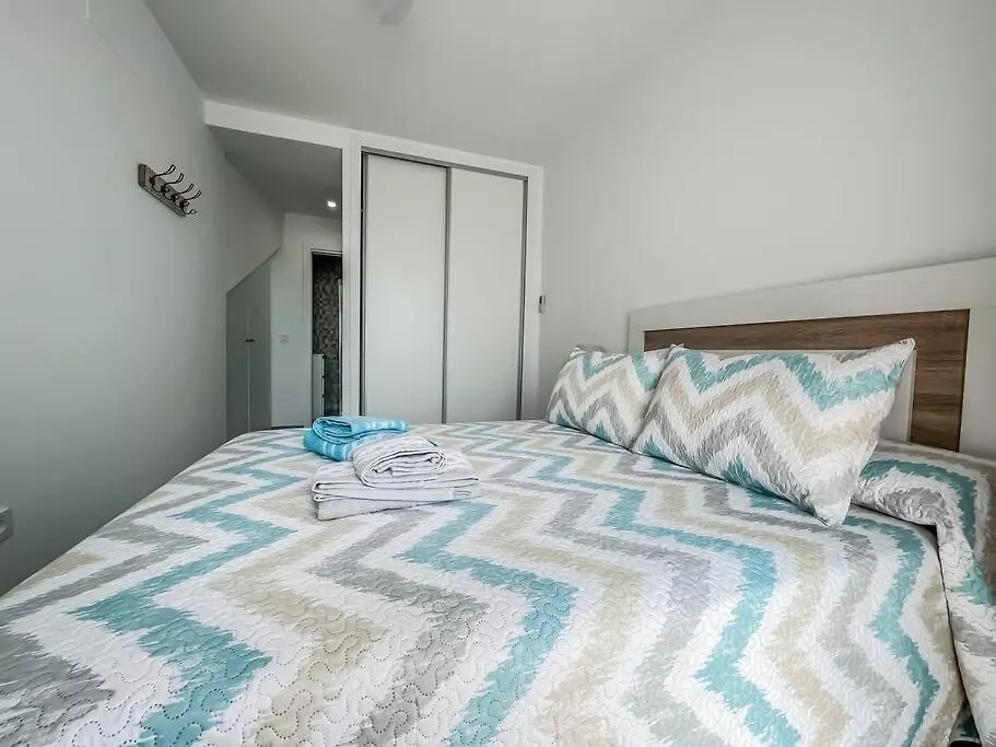 Modern 2 Bed Apartment With Pool In Frigiliana