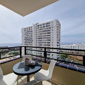 cozy-aprtmnt-with-ocean-view.tenerifehoteles.net/